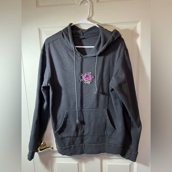 Vibe N’ La Rosa Sweatshirt Embroidered Rose Gray Size M - Picture 1 of 9